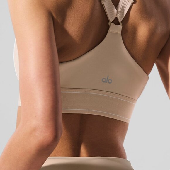 Alo Yoga Airlift Suit Up Bra Macadamia/White - Picture 4 of 4